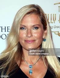 Sally David's Instagram, Twitter & Facebook