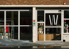 10,000 people in 64 countries. Studio Weber Industries