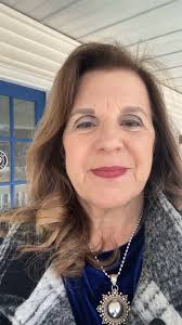 #CMAWonderful three bedroom two bath Reyes ranch open house today 11 to one  please stop by 3235 Kip Court, Yorktown. #debdeliversdreams #moving  #downsizing #boomers #buy #Checking In… I was just ...