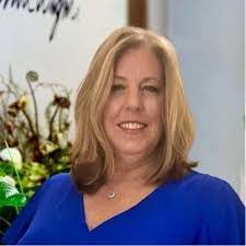 Anna Fleeman's Instagram, Twitter & Facebook