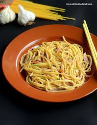Easy Garlic Spaghetti Recipe Indian Vegetarian Recipe Spaghetti Recipe Indian Spaghetti Recipes Breakfast Recipes Indian
