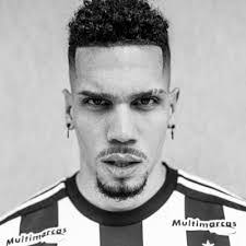 Pedro Stuart's Instagram, Twitter & Facebook