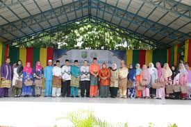 So please help us by uploading 1 new document or like us to download Wali Kota Tanjungpinang Peran Guru Sebagai Agen Perubahan Harus Diwujudkan Riau Kepri Com