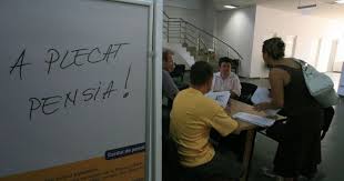 Ministerul muncii precizeaza ca masura a fost propusa in urma numeroaselor solicitari venite din partea unor cetateni romani din tara si strainatate care vor sa incheie asigurari la sistemul public de pensii potrivit legii 186/2016, termenul limita pentru cumpararea vechimii in munca este 27 aprilie 2017. Ghid Cum SÄƒ Å£i Cumperi Vechime In MuncÄƒ Si Cat Timp Mai Este ValabilÄƒ AceastÄƒ Oportunitate