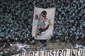 Curva sud roma, roma (rome, italy). Derby Roma Lazio Lettera Della Curva Nord Ai Calciatori Biancocelesti Sport People