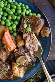 Instant Pot Beef Bourguignon An Easy Gluten Free Beef Bourguignon Recipe Made In The Pressure Cooker Perfectly Beef Bourguignon Instant Pot Beef Potted Beef