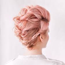 10 trendy faux hawk hairstyles you can try today. 23 Faux Hawk Hairstyles For Women Stayglam