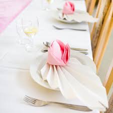 Servietten Falten Als Rose Tipps Faltanleitung Pliageserviettepapier Das Servietten Falten In Form Servietten Falten Servietten Servietten Falten Hochzeit