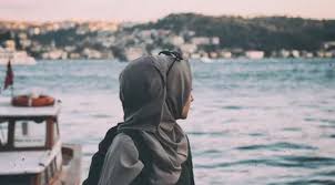 Berdoalah kepada allah ta'ala dalam keadaan yakin doa akan dikabulkan, dan ketahuilah bahwa allah tidak akan menerima doa dari hati yang lalai lagi kosong. 3 Penyebab Mengapa Doamu Belum Dikabulkan Allah Lifestyle Fimela Com