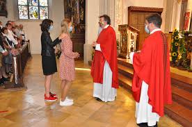 Im sakrament der firmung stärkt gott den jungen christen für sein leben. Firmung Im Pfarrverband Pfarrverband Velden An Der Vils