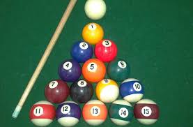 對到黑球的人被選取，我們可以得知不同的排法 會對應不同的選取法，而不同的選取方法會對應 不同的排法，即排法與選取的方法一樣多，因此 5 個人中選取3 人的方法有 5！ 3！2！ = 5×4×3 1×2×3 種。 (1)排列與組合： 從n個不同物件中，取出m個不同物件的組合數為 ç¾Žå¼å°çƒ å¿«æ‡‚ç™¾ç§'