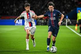 PSG. « Ce n’est rien de positif » : inquiétude après la blessure de Vitinha lors de la défaite face à l’OL