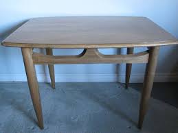 Mid Century Modern End Table Danish Side Table Deilcraft Blonde Wood Table Mcm Retro Made In Canada 60 S Vintage Modern End Tables Danish Side Table Pale Wood