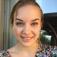 Roxanne Blank's Instagram, Twitter & Facebook