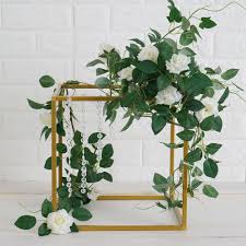 Here is a list full of modern flower arrangements that you can incorporate for a party, or otherwise. 2 Pack 12 Square Gold Metal Wedding Flower Stand Geometric Centerpiece Vases Walmart Com Walmart Com