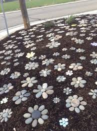 Einfache Handgemachte Mosaik Dekorationen Fur Ihren Garten Du Hast Eine Idee Dekorationen Einfache Garten Handg Garten Gartengestaltung Ideen Diy Garten