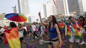 The term has been used since the 1990s, the term is an adaptation of the initialism lgb, marking the inclusion of transgender people in the community. Cangkang Queer Pelaku Lgbt Adalah Wni Hanya Beda Selera Soal Pasangan Hidup Tribunnews Com Mobile