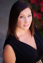 Ginger Horne's Instagram, Twitter & Facebook