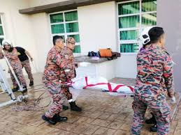 View a detailed profile of the structure 1276795 including further data and descriptions in the emporis database. Warga Emas Maut Jatuh Dari Tingkat 10 Hospital