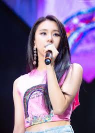 Twice S Chaeyoung Tried Western Style Makeup And Koreans Can T Handle It Kpop Girl Groups Kpop Girls Korean Girl Groups