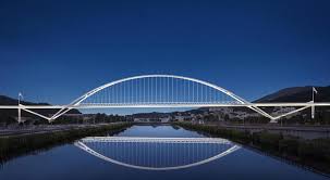 Un modello di costruzione innovativo per il nuovo ponte di genova, snodo essenziale per il collegamento con la francia, con il porto e in generale con le are. Genova Nuovi Progetti Per La Ricostruzione Del Ponte Morandi