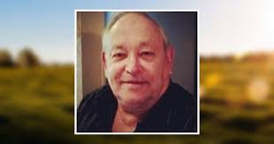 Ronald Thiel's Instagram, Twitter & Facebook