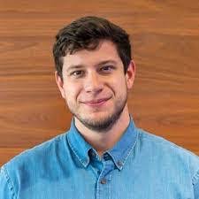 Dustin Munro's Instagram, Twitter & Facebook