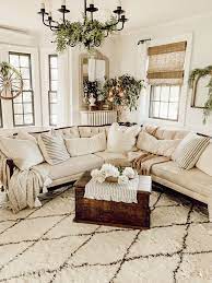 There's something so nostalgic about lake houses—memories of hot summers spent by the lake, autumn. Rustic Vintage Farmhouse Living Room Cozy Home Farm House Living Room Rustic Farmhouse Living Room Rustic Living Room Furniture