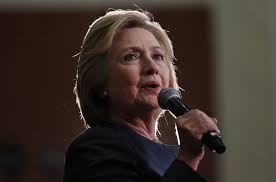 Clinton draws enthusiastic crowd, slams Trump in Oakland