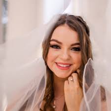 Katie Holder (@kholder95)