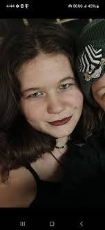 Robin Klingler's Instagram, Twitter & Facebook