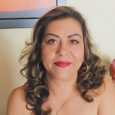 Younique // Elsa Cortes