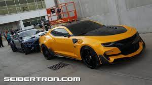 John cena has serious questions about transformers. Transformers 5 The Last Knight Vehicle Walkarounds With Bumblebee Barricade Optimus Prime And More Youtube