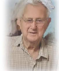 Leonard Sutherland's Instagram, Twitter & Facebook