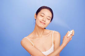 Cari tahu caranya di sini. Bongkar Cara Membuat Wajah Glowing Dengan Air Mawar Viva Gak Bikin Kantong Jebol