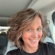 Wishing you the happiest of birthdays Kristin! May your day be filled with  laughter, love, and all the balloons your heart desires. Have an amazing  year ahead. We love you! 🥳🦷🎈#loveballoons