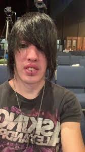 Brandon Mateos's Instagram, Twitter & Facebook