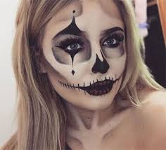 20 Halloween Clown Make Up Ideen Fur Madchen Und Frauen 2018 Halloweenmakeupideas Halloween Clown Halloween Schminken Frauen Clown Schminke