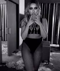 See more of hadise on facebook. Turkish Singer Hadise Entered The World Charts With Her New Song Kucuk Bir Yol Mulier Life