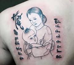 Vậy có mẫu hình xăm mẹ bồng con đẹp thì tham khảo hình xăm mới nhất sau đây nhé! 199 Hinh XÄƒm Máº¹ Con Vá»›i Y NghÄ©a Thieng Lieng Cao Cáº£ 350 Viá»‡t Nam