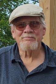 Catherine Kovach's Instagram, Twitter & Facebook