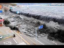 Вода в городе terrirfying japanese tsunami. Tsunami Japan 2011 Best Video Youtube