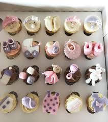 This was my first time making baby booties and it was so much fun. Baby Shower Mini Cupcakes Lealu Sweets