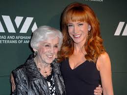 15 hours ago · kathy griffin has lung cancer and is undergoing surgery to have half of a lung removed. Kathy Griffin Reveals Her Mother Has Rapidly Fallen Into The Throes Of Dementia Self