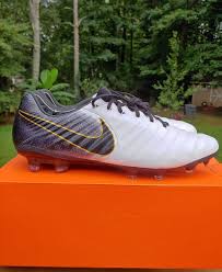 Nike Tiempo Legend 7 Elite Fg Soccer Cleats Ah7238 100 New Without Box 100 Authentic Men S Size 13 Nike Grip Insole F Soccer Cleats Cleats Nike Cleats