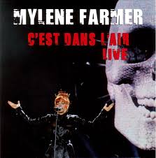 Ce clip en noir & blanc met en scène mylène, chantant devant des squelettes effectuant la chorégraphie du titre, devant des images abstraites évoquant des champs de force électrostatiques et des boules d'énergie. Mylene Farmer C Est Dans L Air Live Video 2009 Imdb