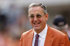 As Longhorns flex financial muscle, will success finally follow?