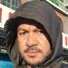 tolong yang mendapatkan uang sya 2 jta di ATM BNI entrop tdi siang klo bsa  di kembalikan ya bang... hubungi no ini sja. 085255950466 trimakasih 🙏