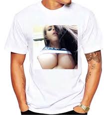 新品未使用】【Tシャツ】セルフィー 巨乳 ノーブラ セクシー 美女 インスタ スタイル ガール モデル ストリート エロ  S~2XL(イラスト、キャラクター)｜売買されたオークション情報、ヤフオク! の商品情報をアーカイブ公開 - オークファン（aucfan.com）