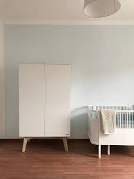 Farben im kinderzimmer haben eine große bedeutung. Kinderzimmer Makeover Das Kinderzimmer Bekommt Farbe Oh Wunderbar Blog Family Fashion Lifestyle Travel